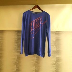 Long Sleeve Nike tee